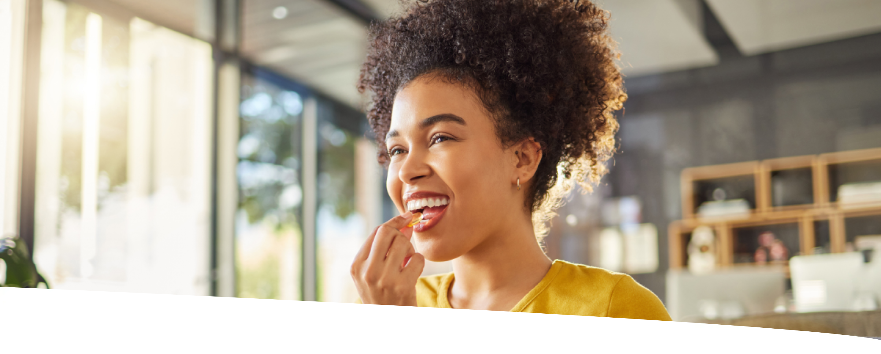 Saber como tomar vitaminas do jeito certo ajuda a otimizar resultados e absorver melhor cada nutriente.