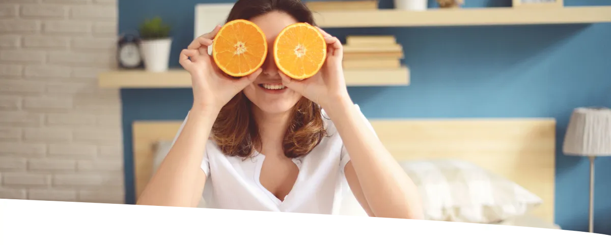Todas as vitaminas essenciais para o corpo podem ser encontradas em uma alimentação balanceada, aliada a uma vida ativa (com exposição à luz solar). Saber quais são as vitaminas que o corpo precisa diariamente é importante para manter o bom funcionamento do organismo.