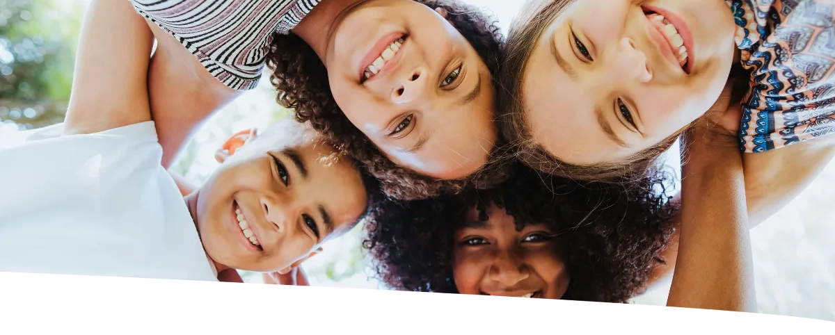 Reunimos dicas para te ajudar a aumentar a imunidade infantil. Quer evitar que seus pequenos tenham gripes e resfriados? Um sistema imunológico forte pode manter esses problemas longe das crianças.